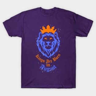 Vintage Kings Birthday in August Essential Gift T-Shirt T-Shirt